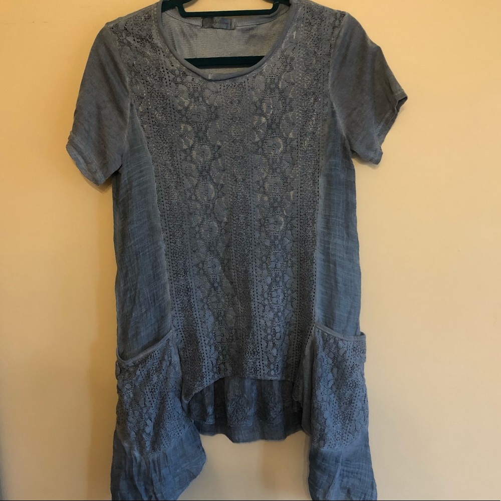 Simply couture blue lace intricate top small